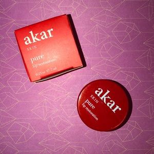 NWT Akar Skin Pure Lip Restoration